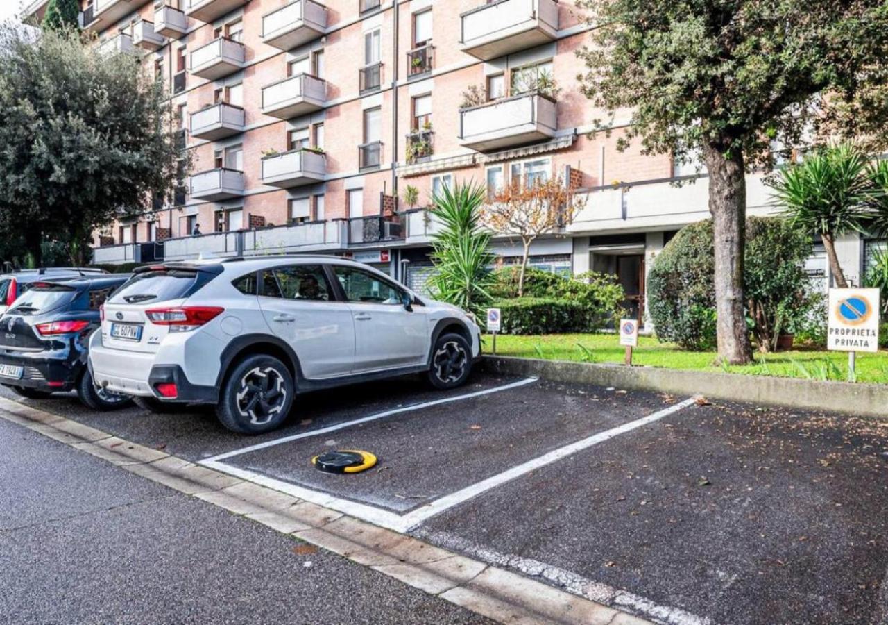 La Suite Di Tommy Con Parcheggio Privato 佛罗伦萨 外观 照片
